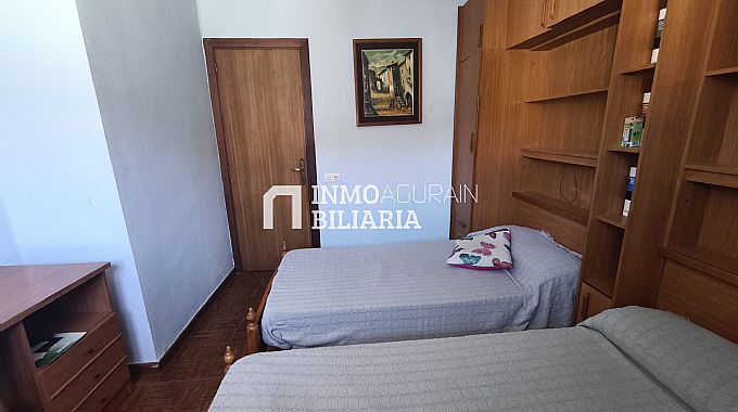 PISO EN CALLE URBASA DE ALSASUA