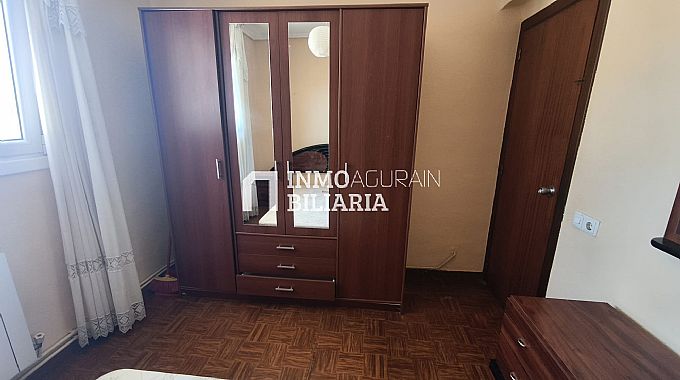 PISO EN CALLE URBASA DE ALSASUA