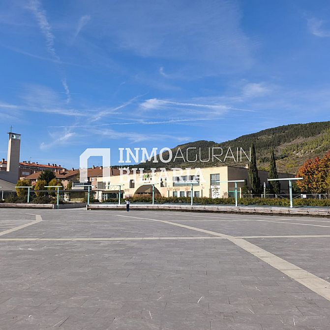 PISO + PLAZA DE GARAJE EN ANSOAIN - 19