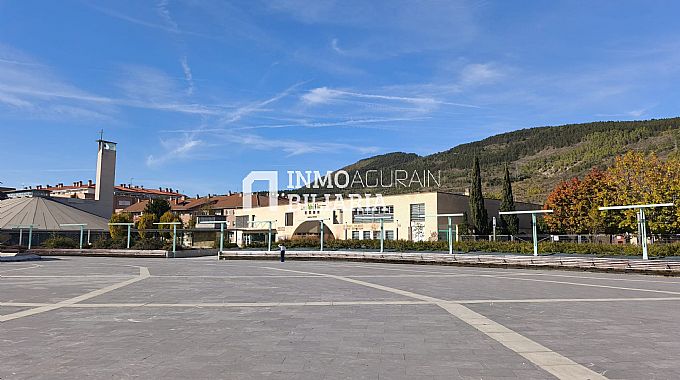 PISO + PLAZA DE GARAJE EN ANSOAIN