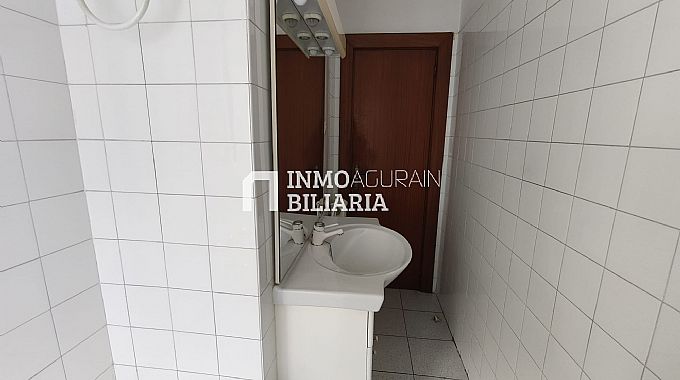 PISO + PLAZA DE GARAJE EN ANSOAIN