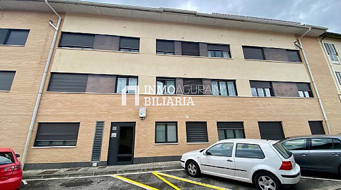 PISO EN AOIZ