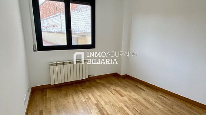 PISO EN AOIZ