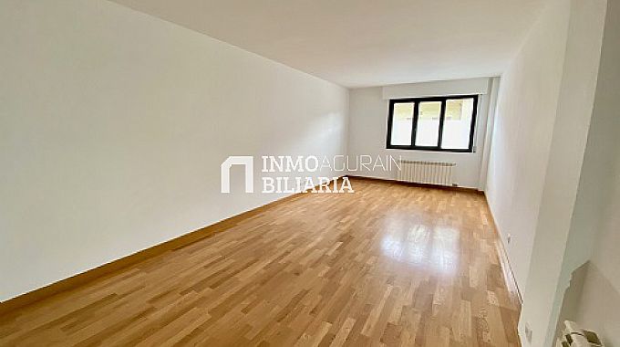 PISO EN AOIZ