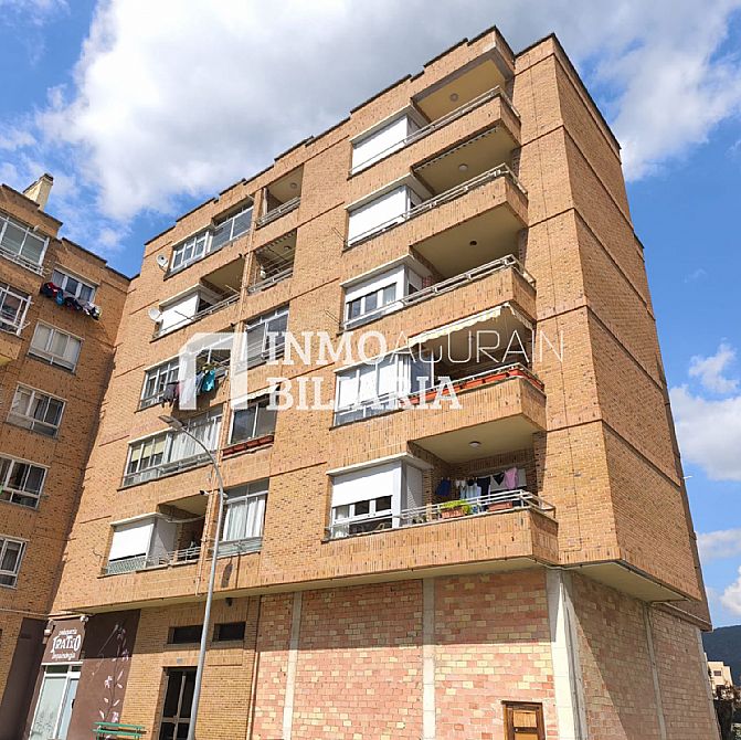 PISO EN AOIZ - 4