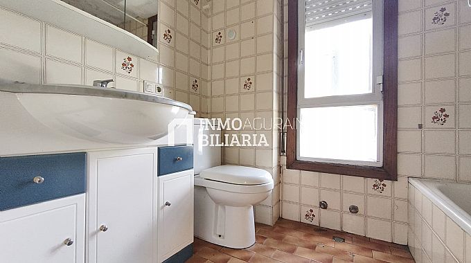 PISO EN AOIZ