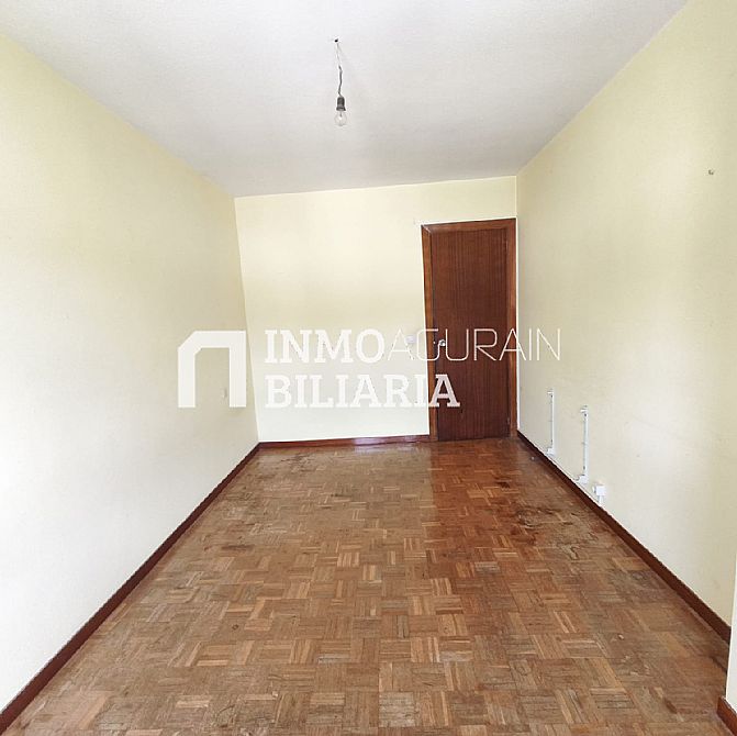 PISO EN AOIZ - 11