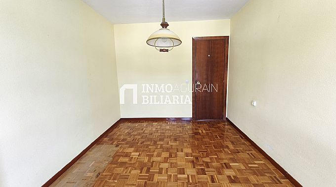 PISO EN AOIZ