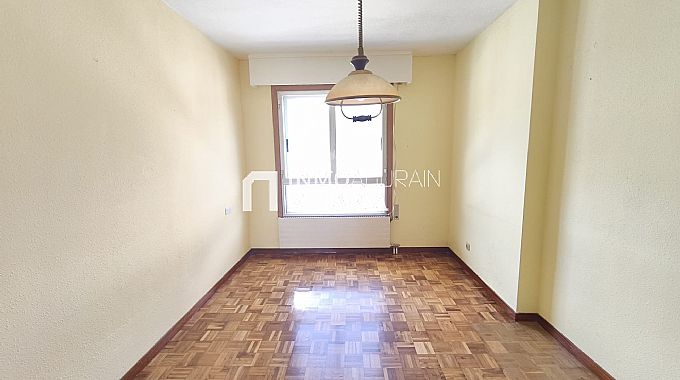 PISO EN AOIZ