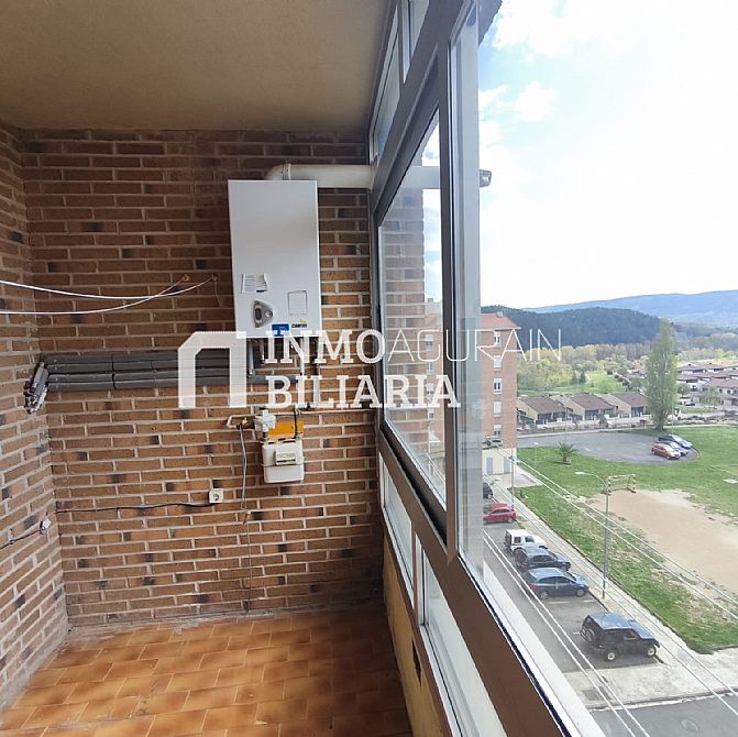 PISO EN AOIZ - 1