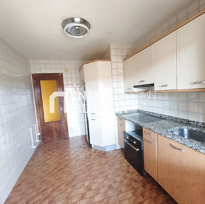 PISO EN AOIZ - 25