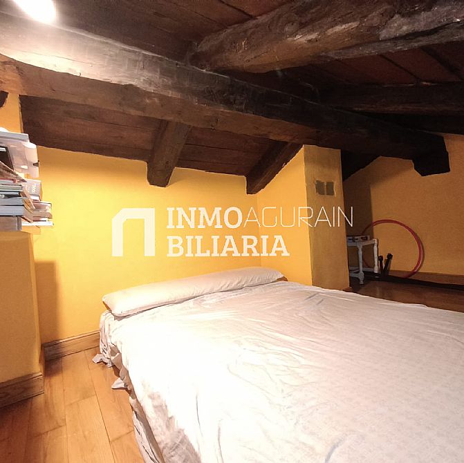 PISO EN AOIZ - 12