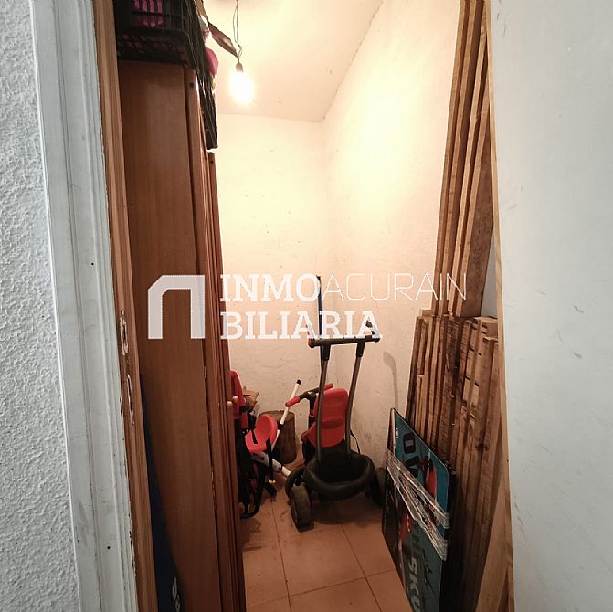 PISO EN AOIZ - 30