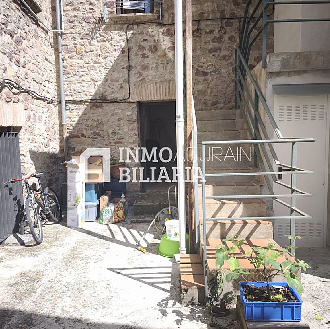 PISO EN AOIZ - 32