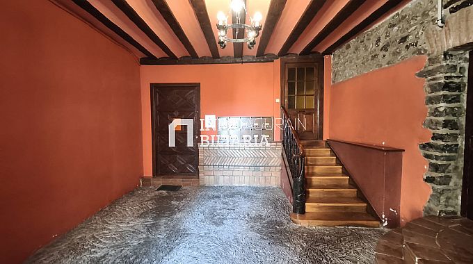 PISO EN AOIZ