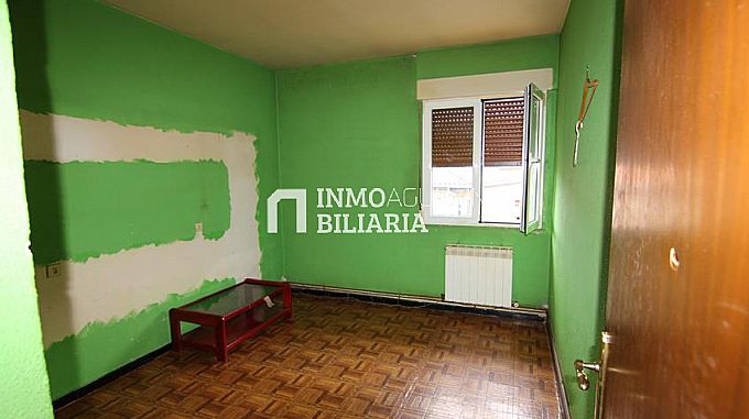 VENTA DE PISO EN ARAIA