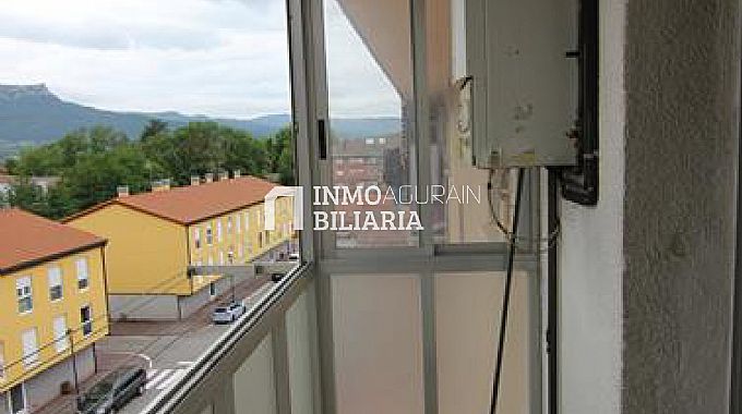 VENTA DE PISO EN ARAIA