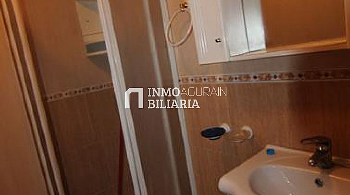 VENTA DE PISO EN ARAIA