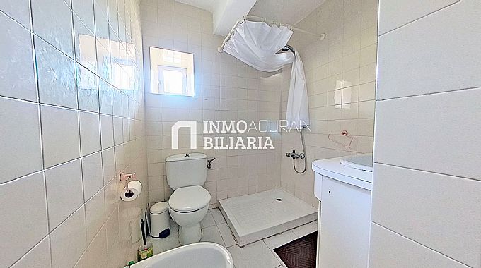 INMOBILIARIA AGURAIN VENDE PISO EN ARAIA (ASPARRENA)