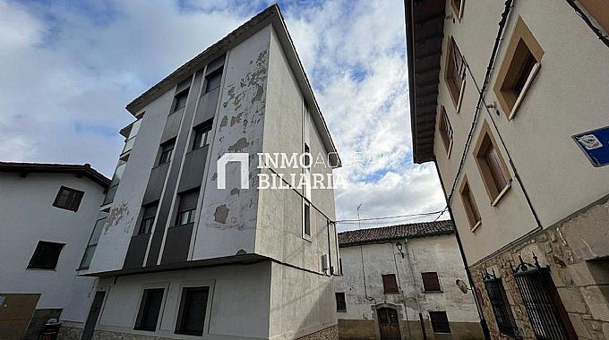 Venta de piso en Araia