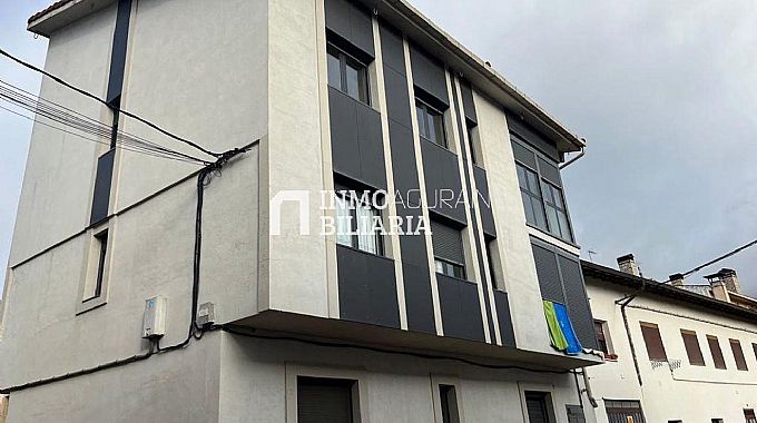 Venta de piso en Araia
