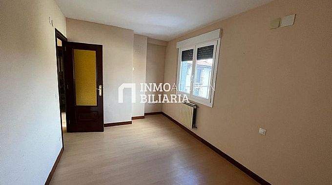 Venta de piso en Araia