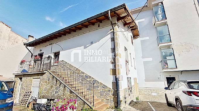 VENTA DE PISO EN ARAIA 