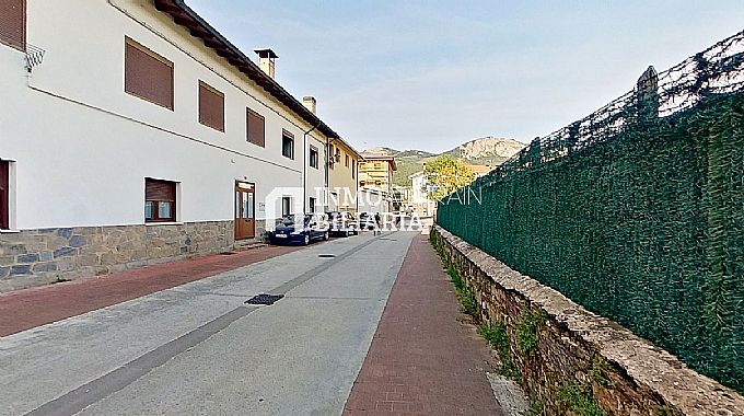 VENTA DE PISO EN ARAIA 