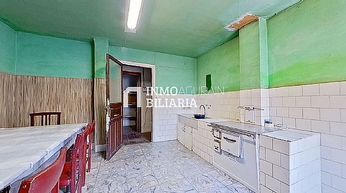 VENTA DE PISO EN ARAIA 