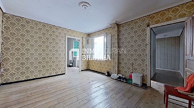 VENTA DE PISO EN ARAIA 