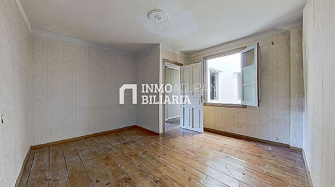 VENTA DE PISO EN ARAIA 