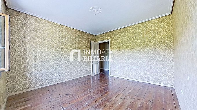 VENTA DE PISO EN ARAIA 
