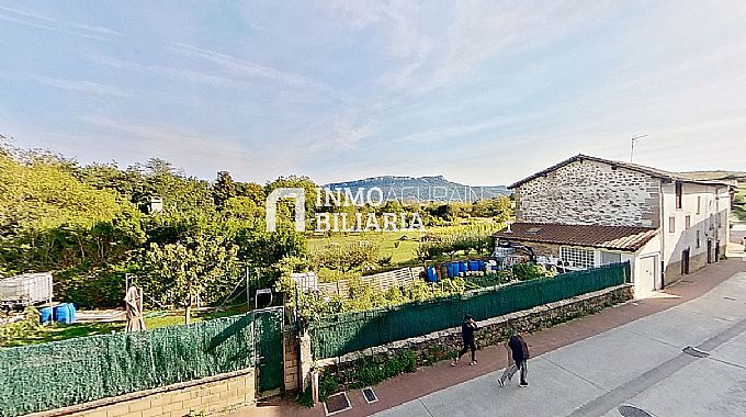 VENTA DE PISO EN ARAIA 