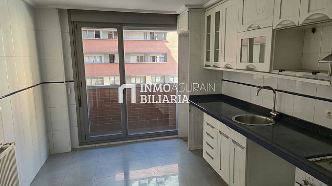 PISO EN MIRIBILLA BILBAO