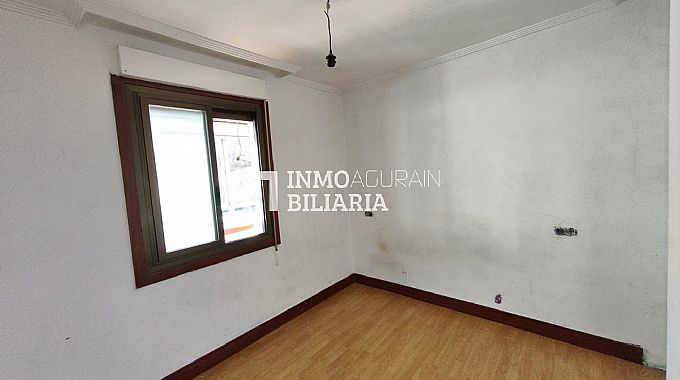 PISO EN BARRENA KALE DE EIBAR