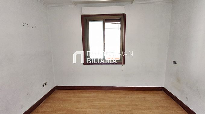 PISO EN BARRENA KALE DE EIBAR