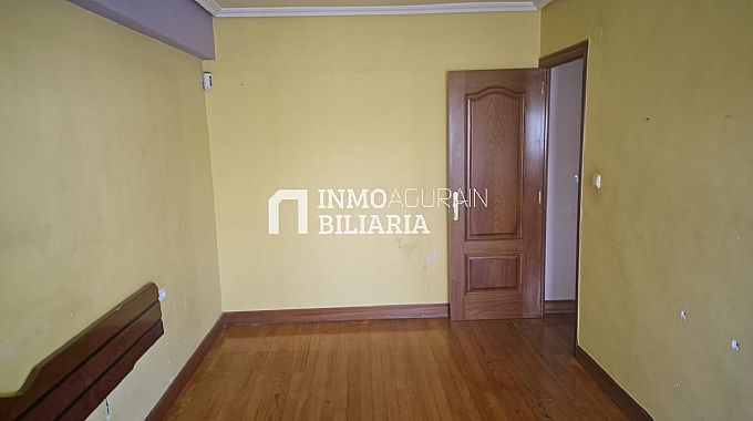 PISO EN LAS TORRES DE AMA�A DE EIBAR