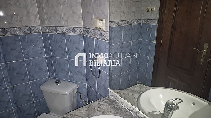 PISO EN LAS TORRES DE AMA�A DE EIBAR