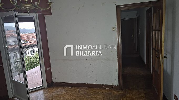PISO EN CALLE ZURBARAN DE IRUN