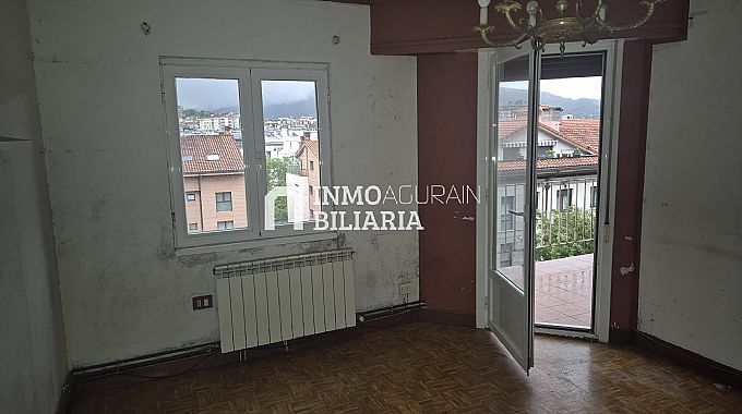 PISO EN CALLE ZURBARAN DE IRUN