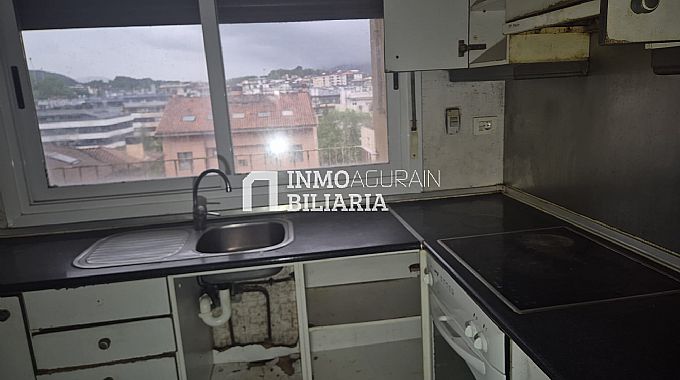 PISO EN CALLE ZURBARAN DE IRUN