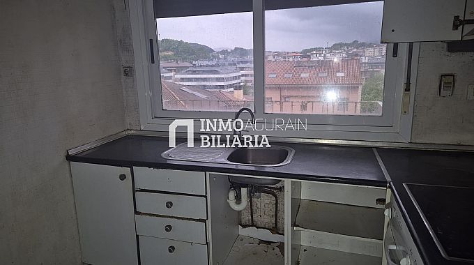 PISO EN CALLE ZURBARAN DE IRUN