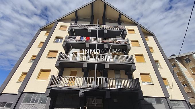 PISO + LOCAL COMERCIAL (ALMACEN AGRICOLA) EN IRURTZUN