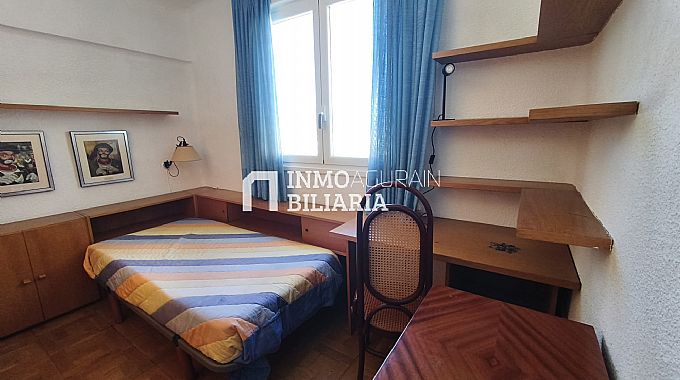 PISO + LOCAL COMERCIAL (ALMACEN AGRICOLA) EN IRURTZUN