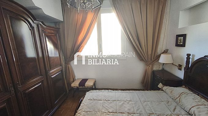 PISO + LOCAL COMERCIAL (ALMACEN AGRICOLA) EN IRURTZUN