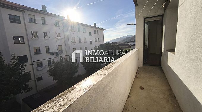PISO EN IRURTZUN