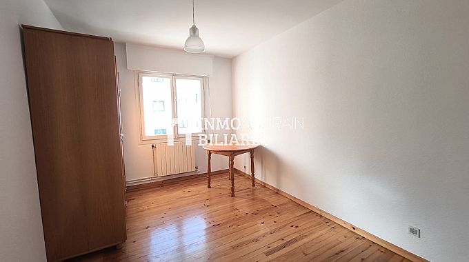 PISO EN IRURTZUN