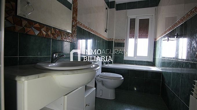 PISO EN LABASTIDA