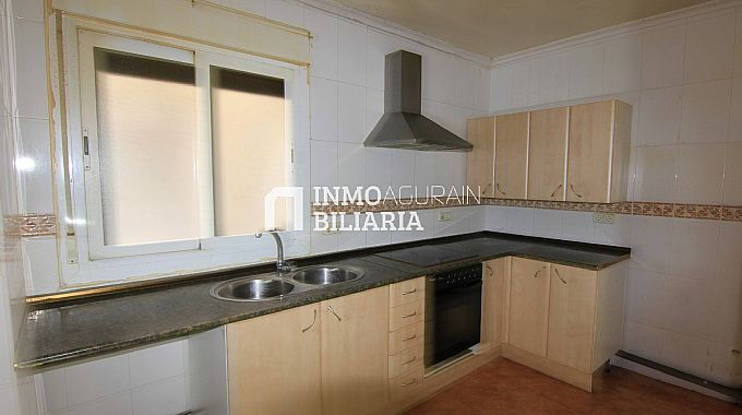 PISO EN LABASTIDA