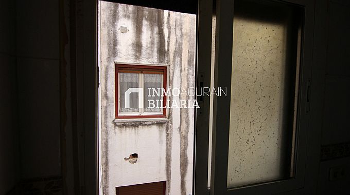PISO EN LABASTIDA